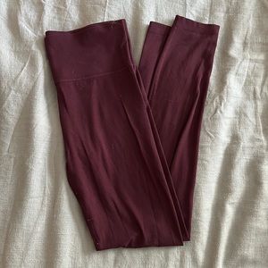 Athleta 7/8 pant maroon SMALL TALL* BARELY WORN*